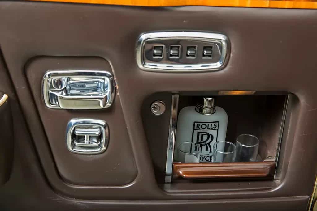 Rolls-Royce Corniche II Convertible aus Liebhaberhand 02/1986-photo-13
