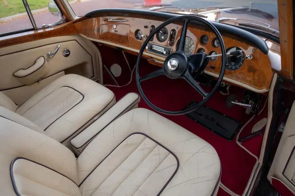 Bentley Continental S2 by H.J.Mulliner 03/1962-photo-14
