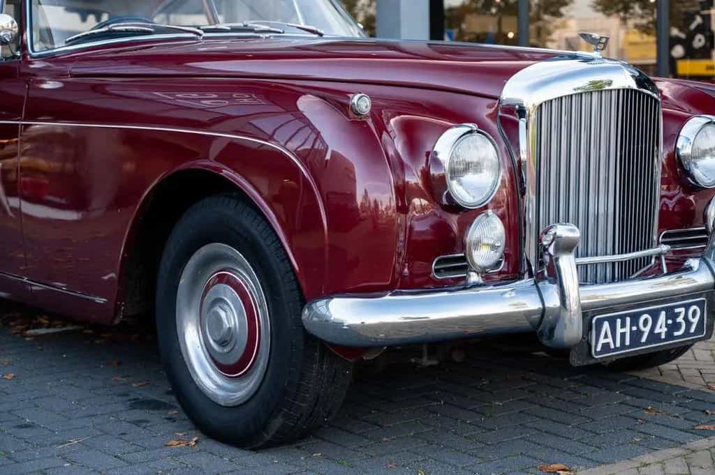 Bentley Continental S2 by H.J.Mulliner 03/1962-photo-42