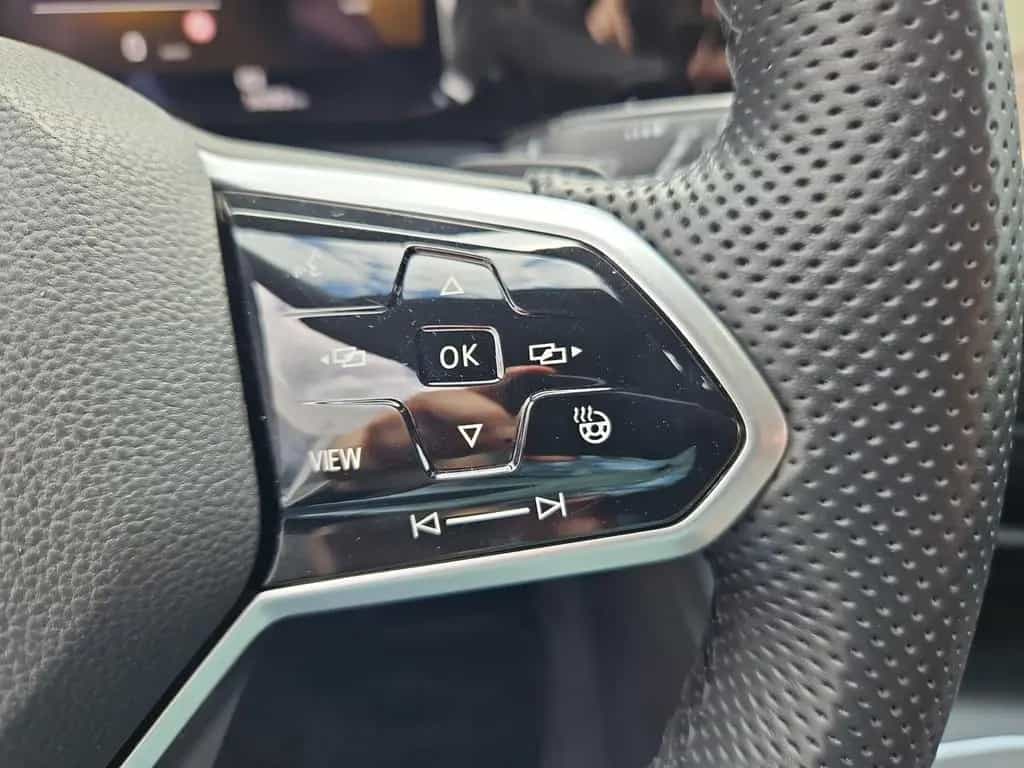 Volkswagen Golf VIII GTI 2.0 TSI ACC DCC Navi HUD Rückfahrk 09/2020-photo-14