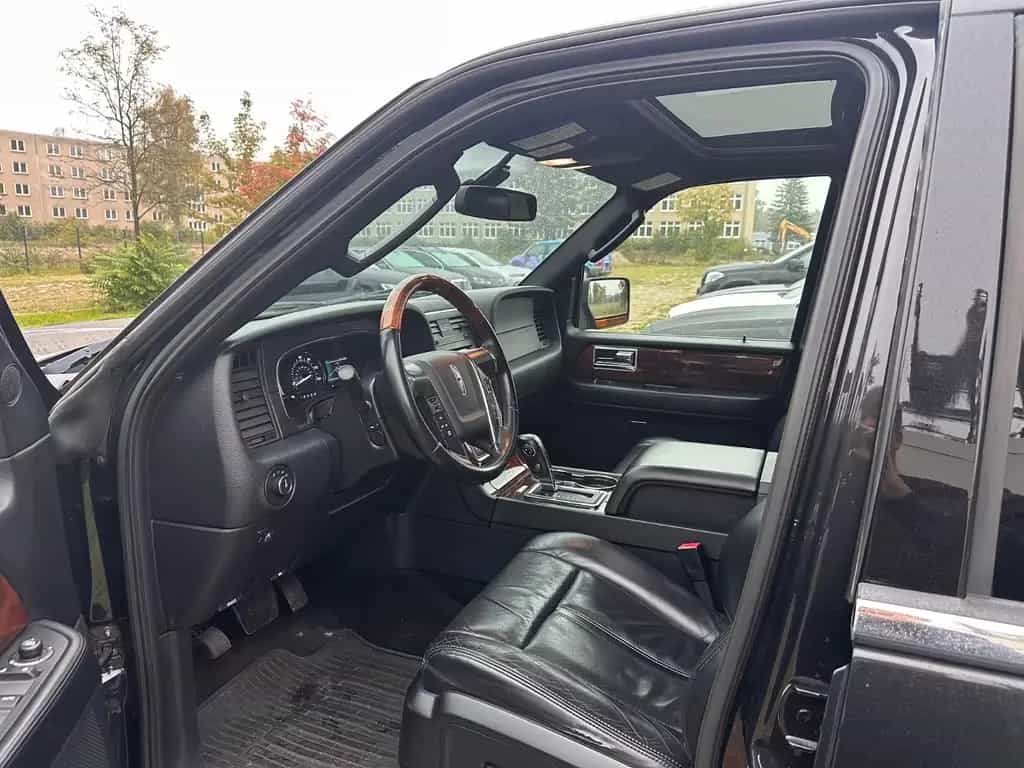 Lincoln Navigator // 7 SITZER 10/2014-photo-5