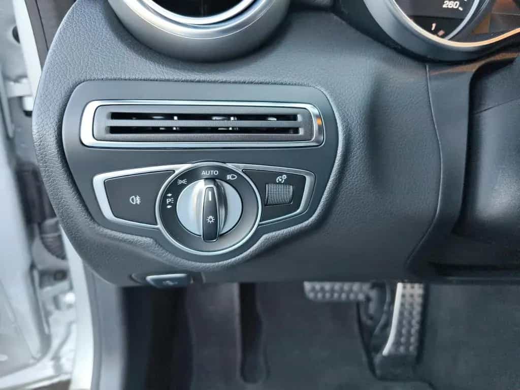 Mercedes-Benz C 200 Coupe AMG LED TOP ZUSTAND 06/2019-photo-15