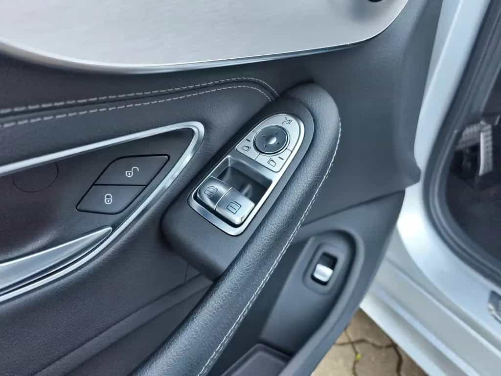 Mercedes-Benz C 200 Coupe AMG LED TOP ZUSTAND 06/2019-photo-9