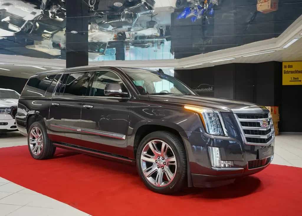 Cadillac Escalade MWST UNFALLFREI BOSE 8SitzerSchiebedach 02/2015-photo-13