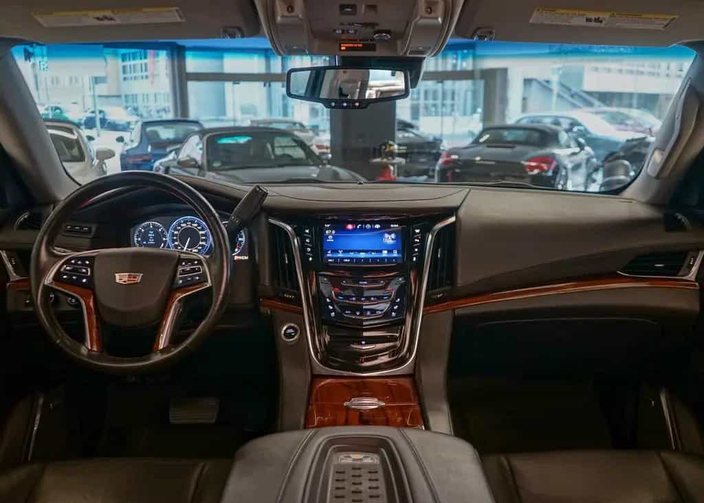 Cadillac Escalade MWST UNFALLFREI BOSE 8SitzerSchiebedach 02/2015-photo-25