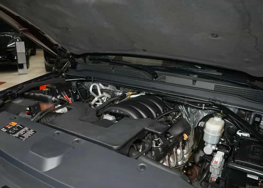 Cadillac Escalade MWST UNFALLFREI BOSE 8SitzerSchiebedach 02/2015-photo-43