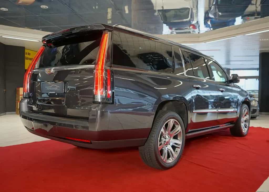 Cadillac Escalade MWST UNFALLFREI BOSE 8SitzerSchiebedach 02/2015-photo-8