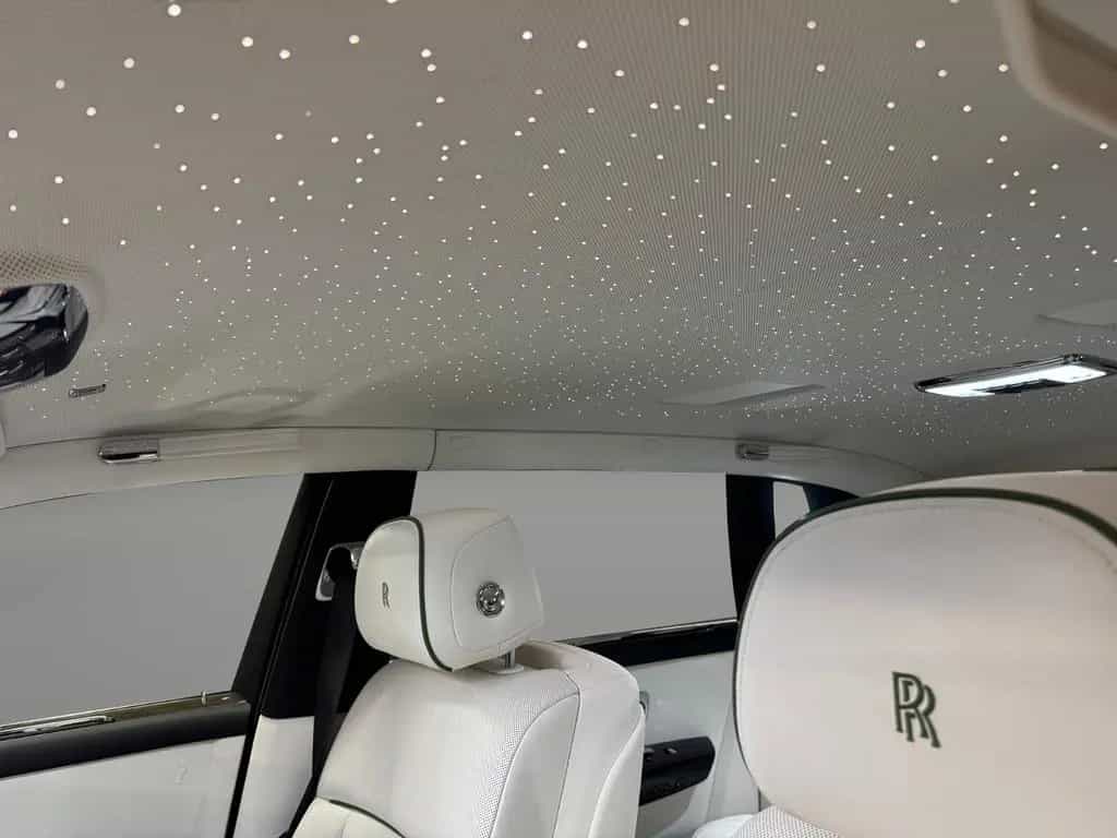 Rolls-Royce Phantom Extended (EWB) "The Connoisseur" 05/2022-photo-17