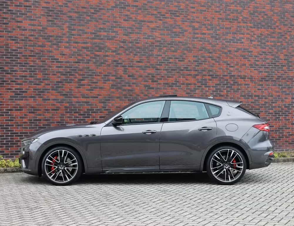 Maserati Levante Trofeo | Pano - 1.hand - 360cam 08/2020-photo-18