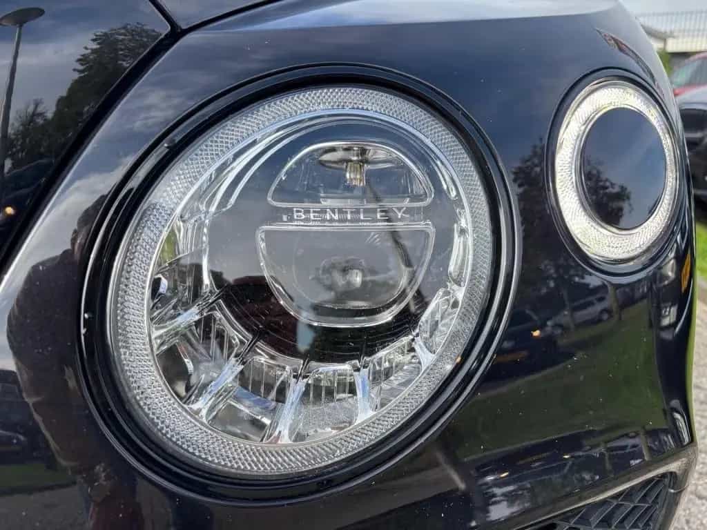 Bentley Bentayga 6.0 W12 Mulliner 2018 Zwart Carbon Akra 05/2018-photo-8