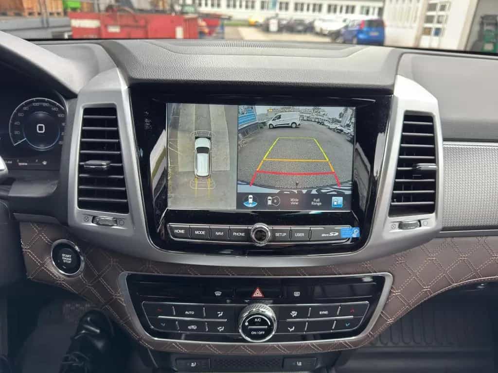 Ssangyong REXTON 2.2 8AT Sapphire *Leder/LED/AHK* 08/2022-photo-14
