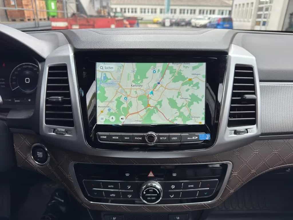 Ssangyong REXTON 2.2 8AT Sapphire *Leder/LED/AHK* 08/2022-photo-15