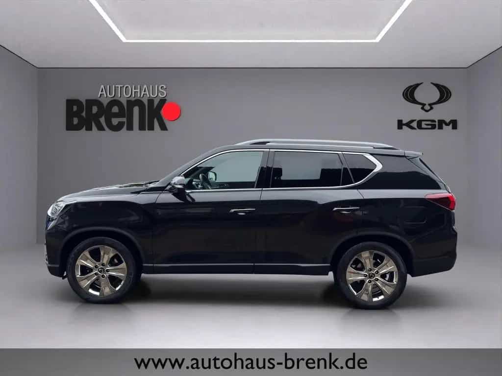 Ssangyong REXTON 2.2 8AT Sapphire *Leder/LED/AHK* 08/2022-photo-2