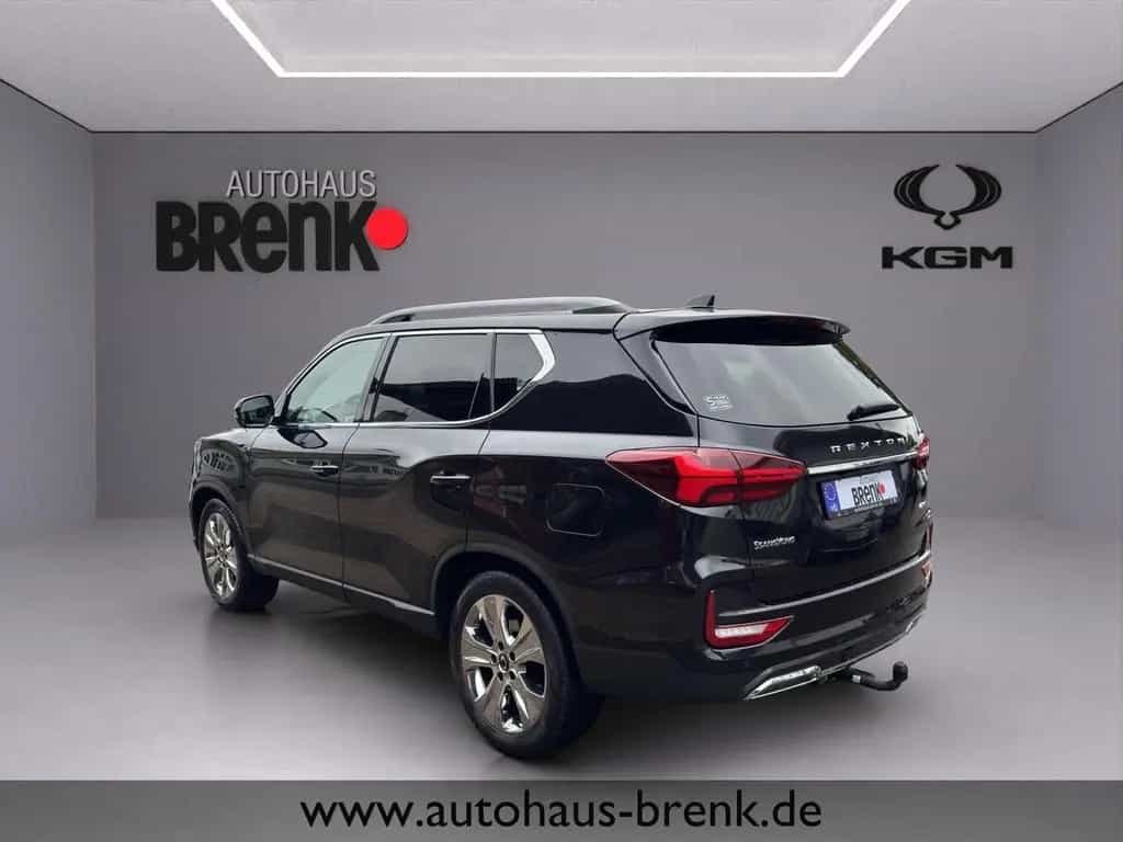 Ssangyong REXTON 2.2 8AT Sapphire *Leder/LED/AHK* 08/2022-photo-3