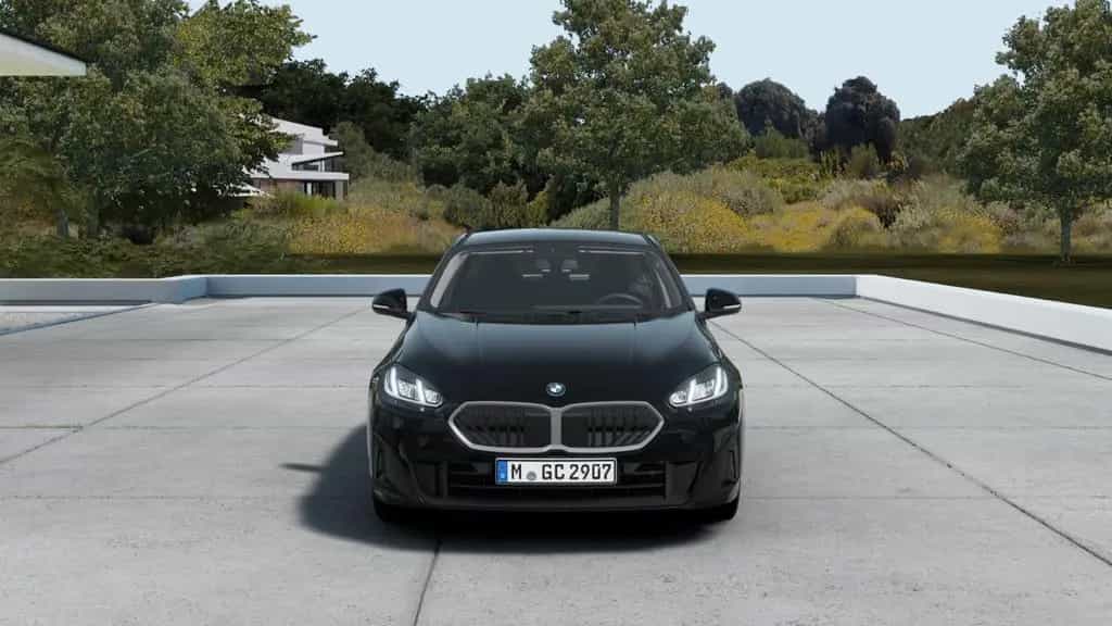BMW 1 Series 120 null-photo-2