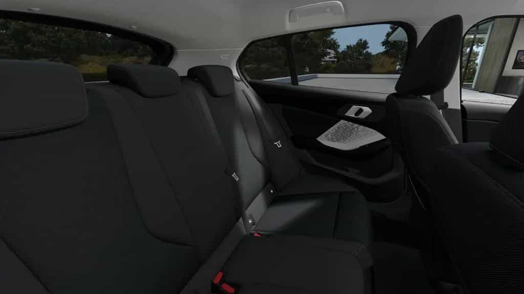 BMW 1 Series 120 null-photo-9