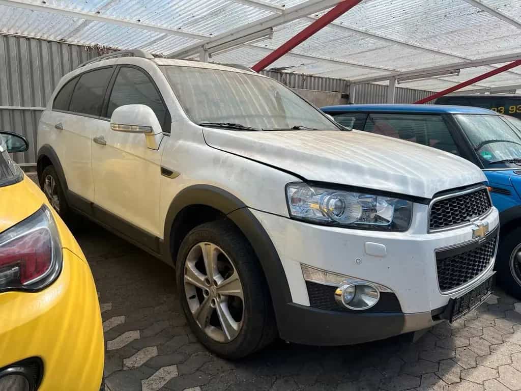 Chevrolet Captiva 2.2 Diesel Automatik 02/2013-photo-0