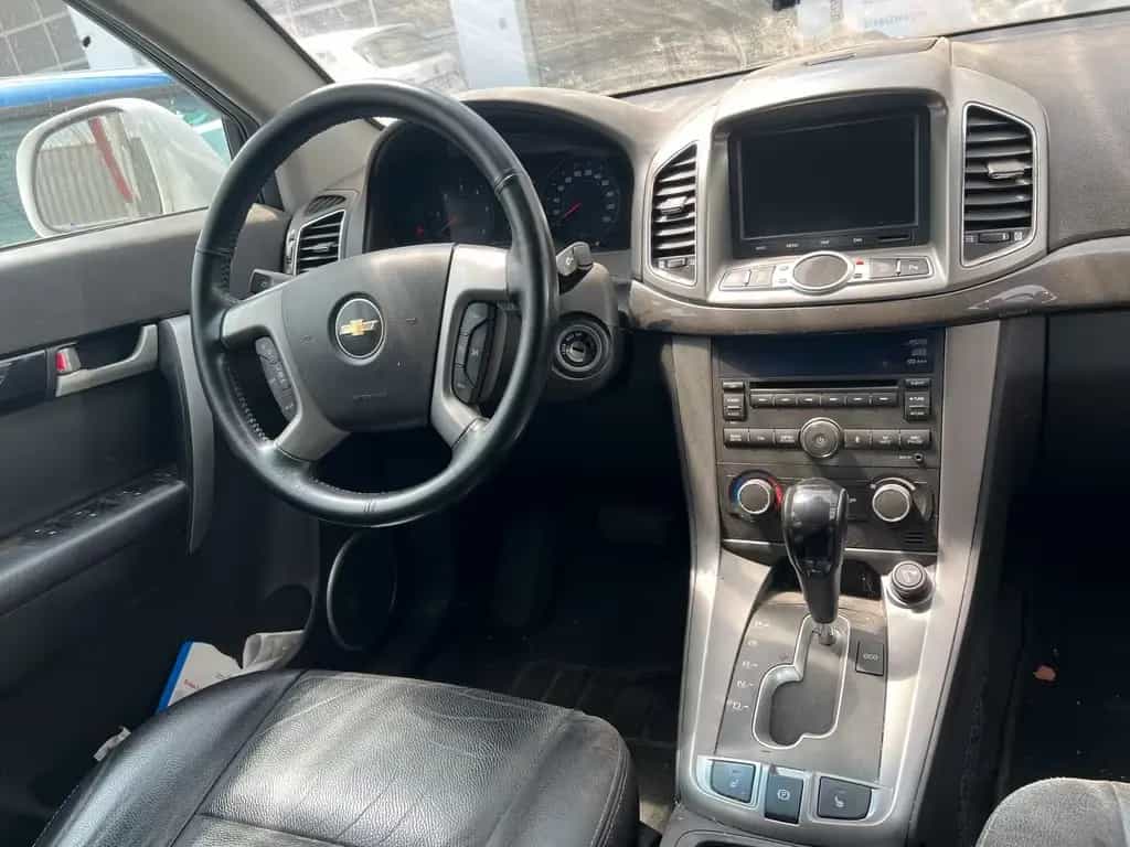 Chevrolet Captiva 2.2 Diesel Automatik 02/2013-photo-2