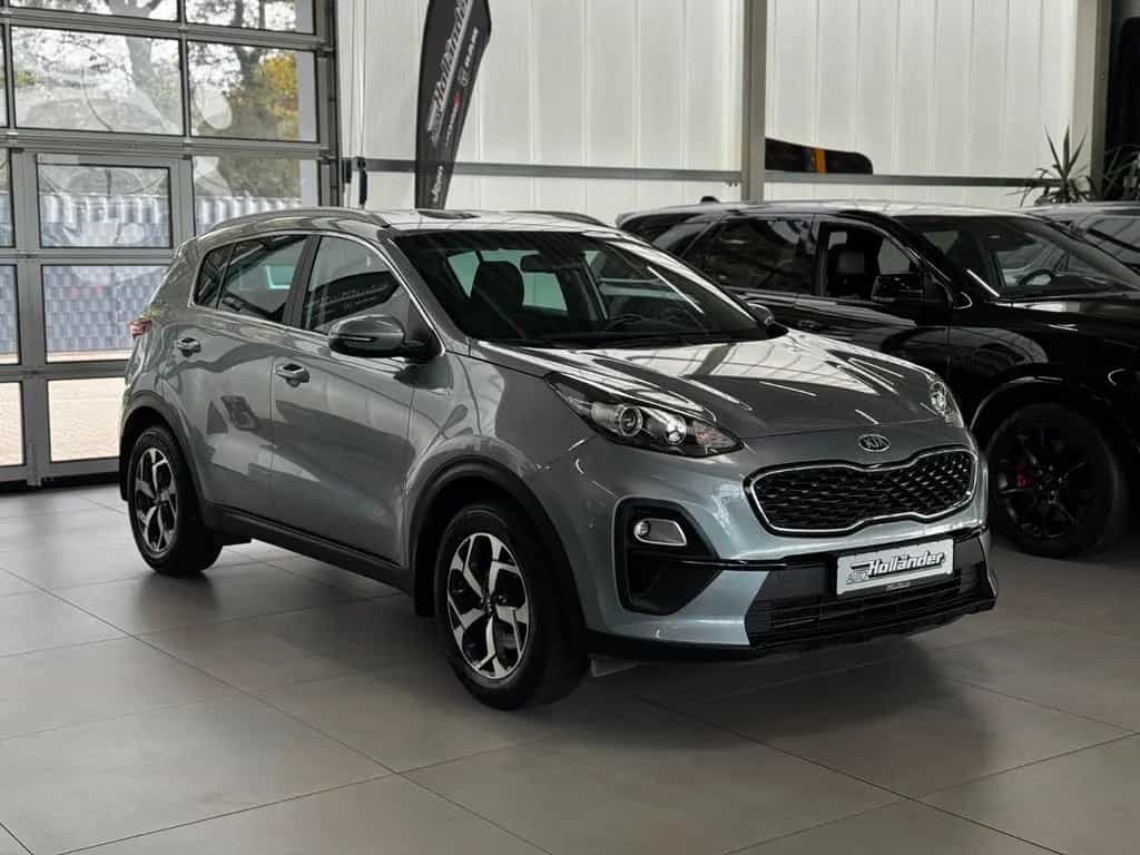 Kia Sportage 1.6T Spirit DAB Navi Sitzheizung TOP 07/2021-photo-3