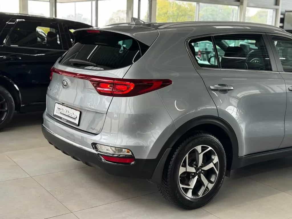 Kia Sportage 1.6T Spirit DAB Navi Sitzheizung TOP 07/2021-photo-5