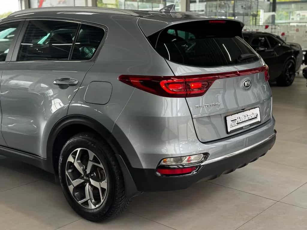 Kia Sportage 1.6T Spirit DAB Navi Sitzheizung TOP 07/2021-photo-9