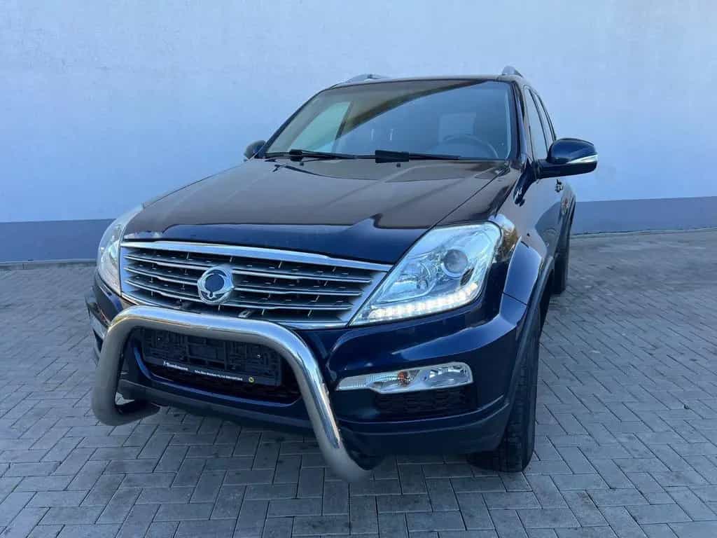 Ssangyong Rexton Rexton W Executive 4WD/ 7 Sitzer / 09/2016-photo-1
