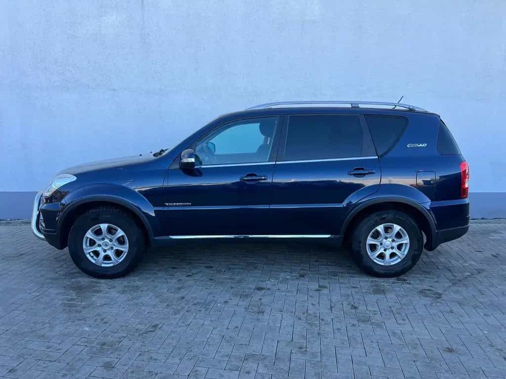 Ssangyong Rexton Rexton W Executive 4WD/ 7 Sitzer / 09/2016-photo-4