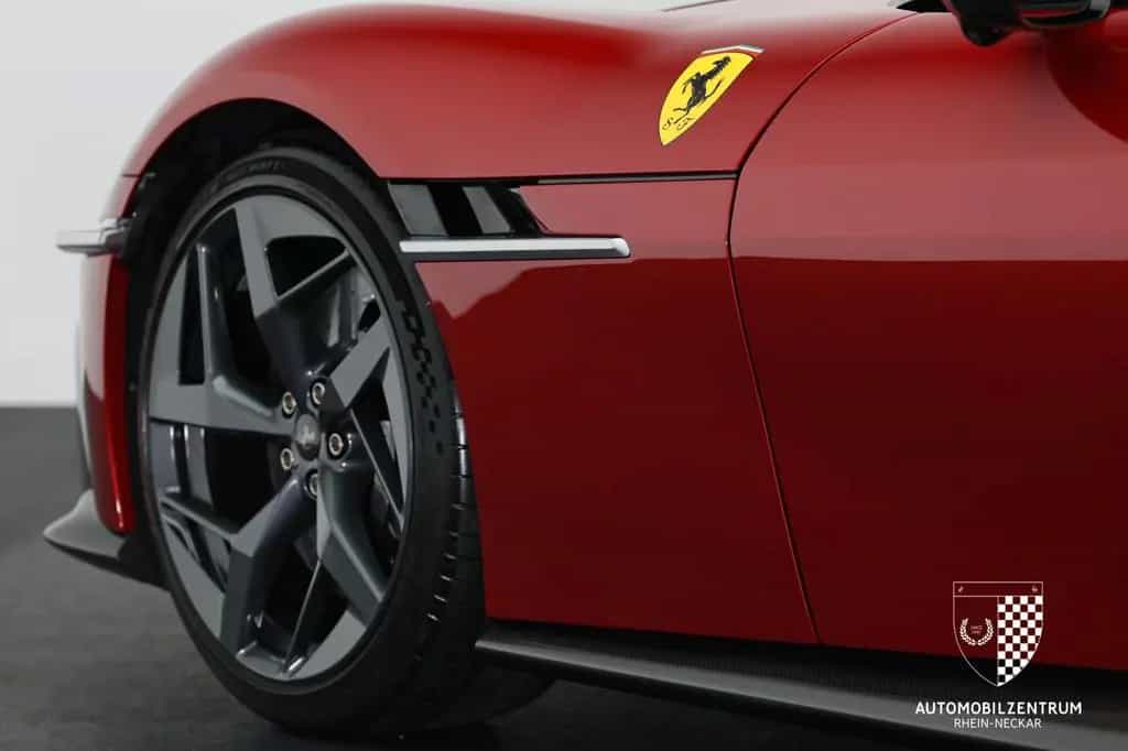 Ferrari 12Cilindri 12 Cilindri FullCarbon/TwoTone/RossoMagma/PPF 03/2025-photo-37