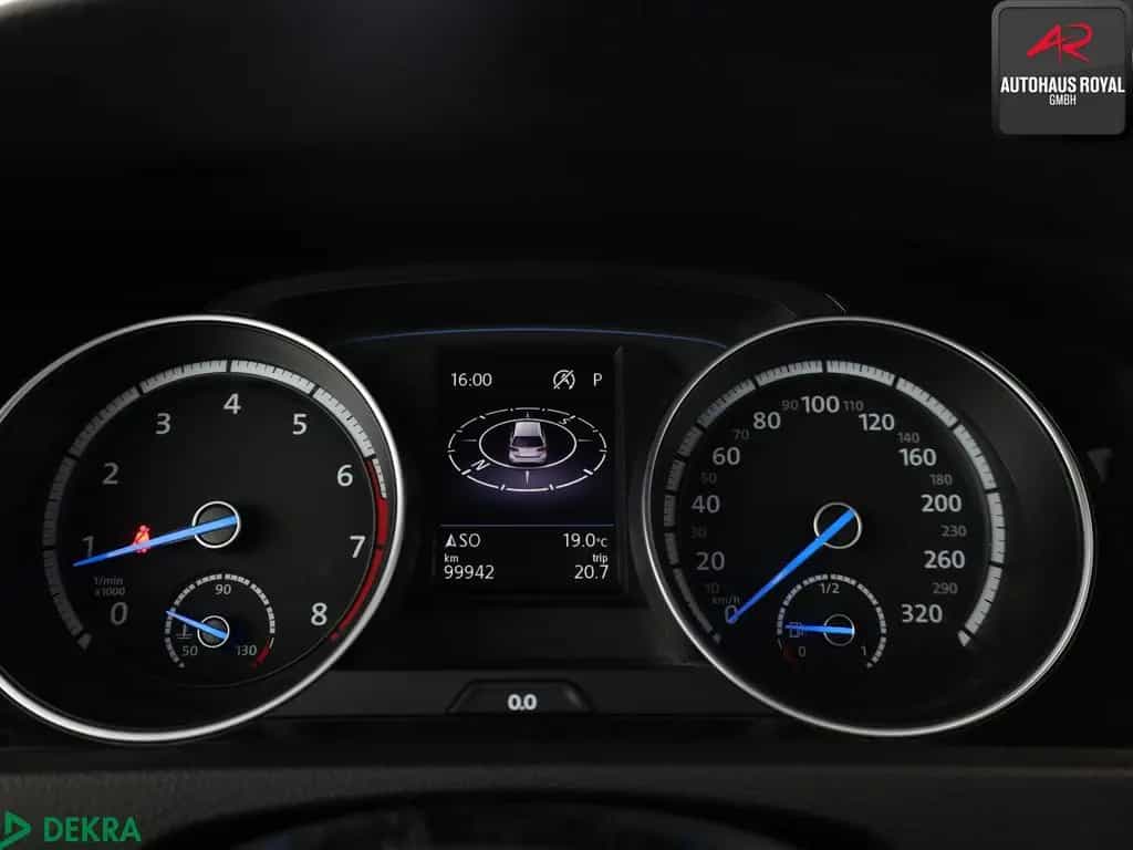 Volkswagen Golf Variant VII R 2.0 TSI 4M PANO,ACC,DYNAUDIO 01/2020-photo-14