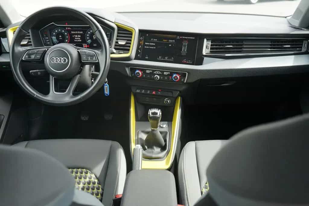 Audi A1 Sportback 1.0 TFSI LED Navi Tempomat DAB PDC 08/2019-photo-10