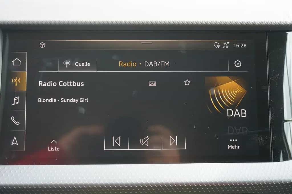 Audi A1 Sportback 1.0 TFSI LED Navi Tempomat DAB PDC 08/2019-photo-19