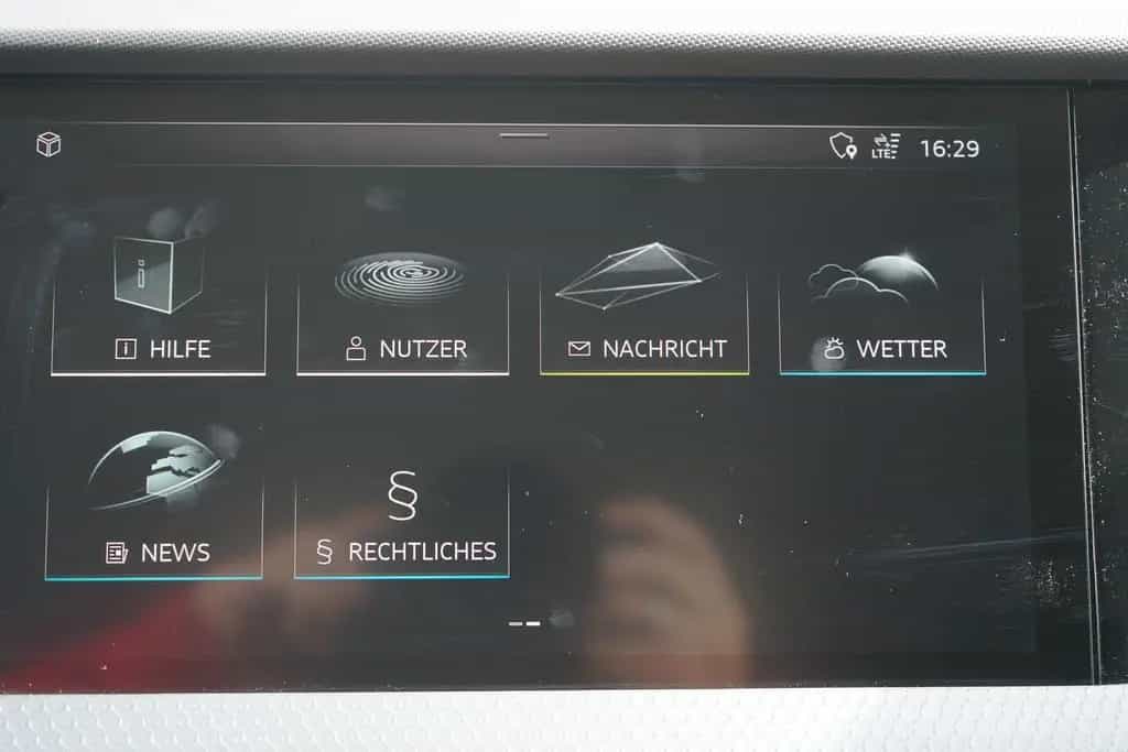 Audi A1 Sportback 1.0 TFSI LED Navi Tempomat DAB PDC 08/2019-photo-21