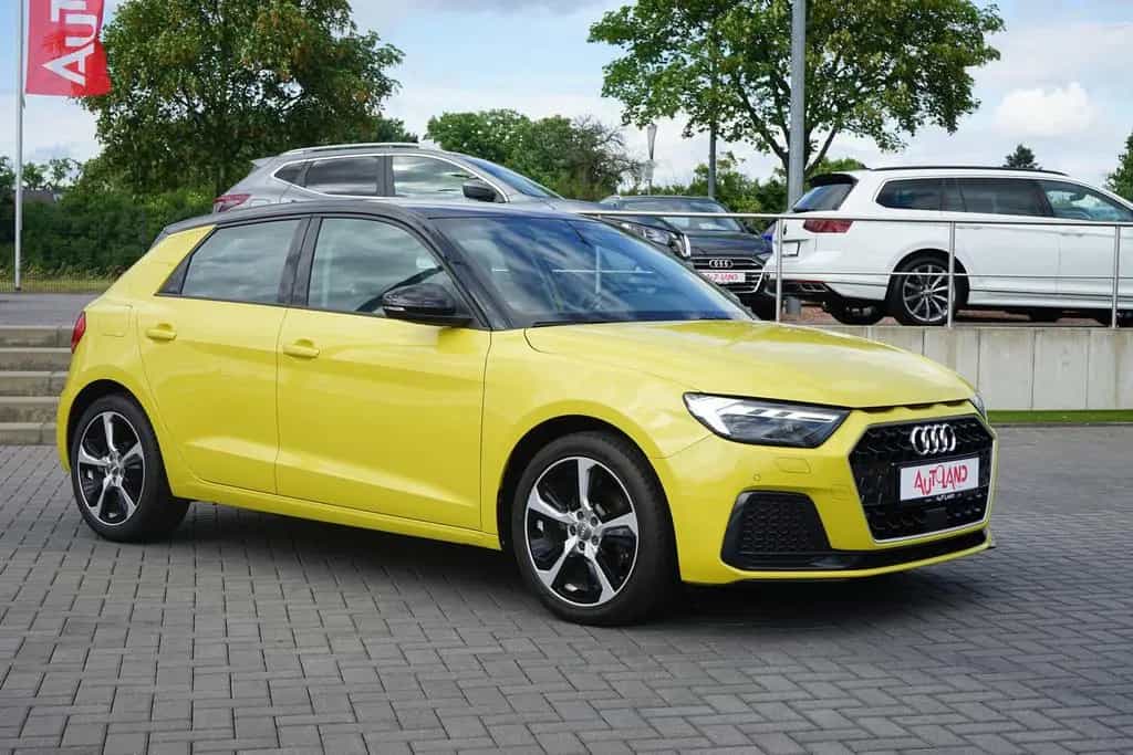 Audi A1 Sportback 1.0 TFSI LED Navi Tempomat DAB PDC 08/2019-photo-3