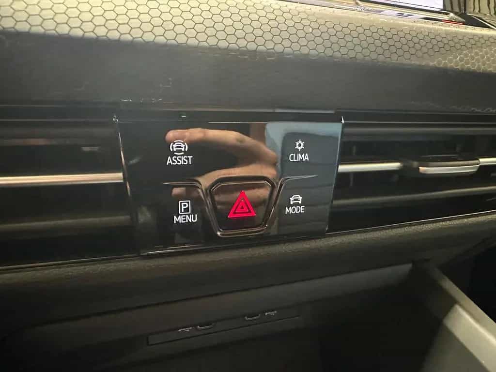 Volkswagen Golf 2.0 TSI GTI DSG Clubsport PANO|LEDER|H&K|DC 05/2021-photo-21
