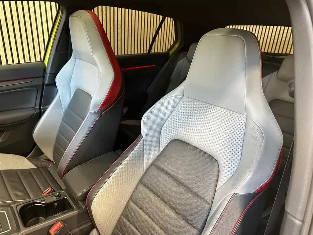 Volkswagen Golf 2.0 TSI GTI DSG Clubsport PANO|LEDER|H&K|DC 05/2021-photo-5