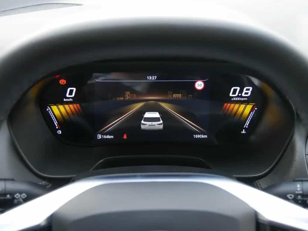 MG ZS 1.5 T Comfort 360+LED+Keyl+Navi+Totw+Wide+PTS 07/2025-photo-12