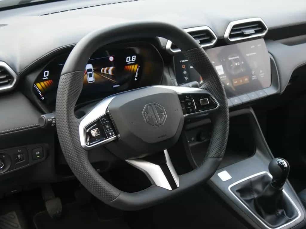 MG ZS 1.5 T Comfort 360+LED+Keyl+Navi+Totw+Wide+PTS 07/2025-photo-9