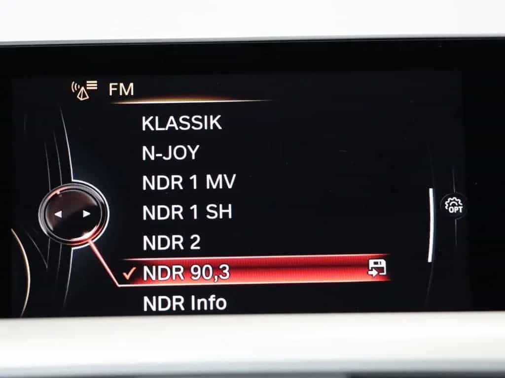 BMW 3 Series 318 Advantage LED SH 09/2017-photo-13