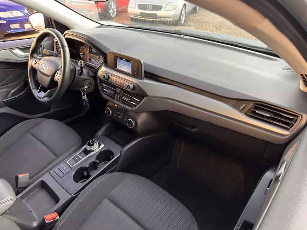 Ford Focus Turnier*AUTOMATIK*PDC*MFL*** 10/2018-photo-10
