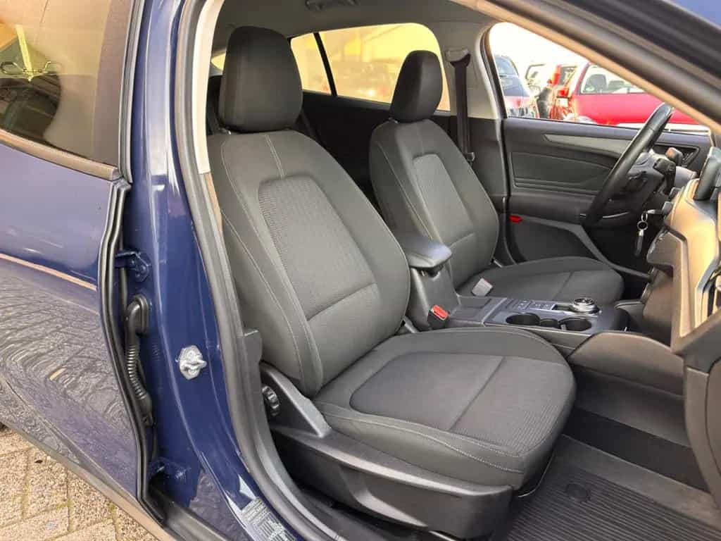 Ford Focus Turnier*AUTOMATIK*PDC*MFL*** 10/2018-photo-11
