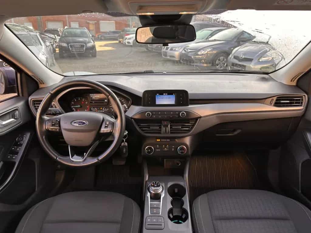 Ford Focus Turnier*AUTOMATIK*PDC*MFL*** 10/2018-photo-14