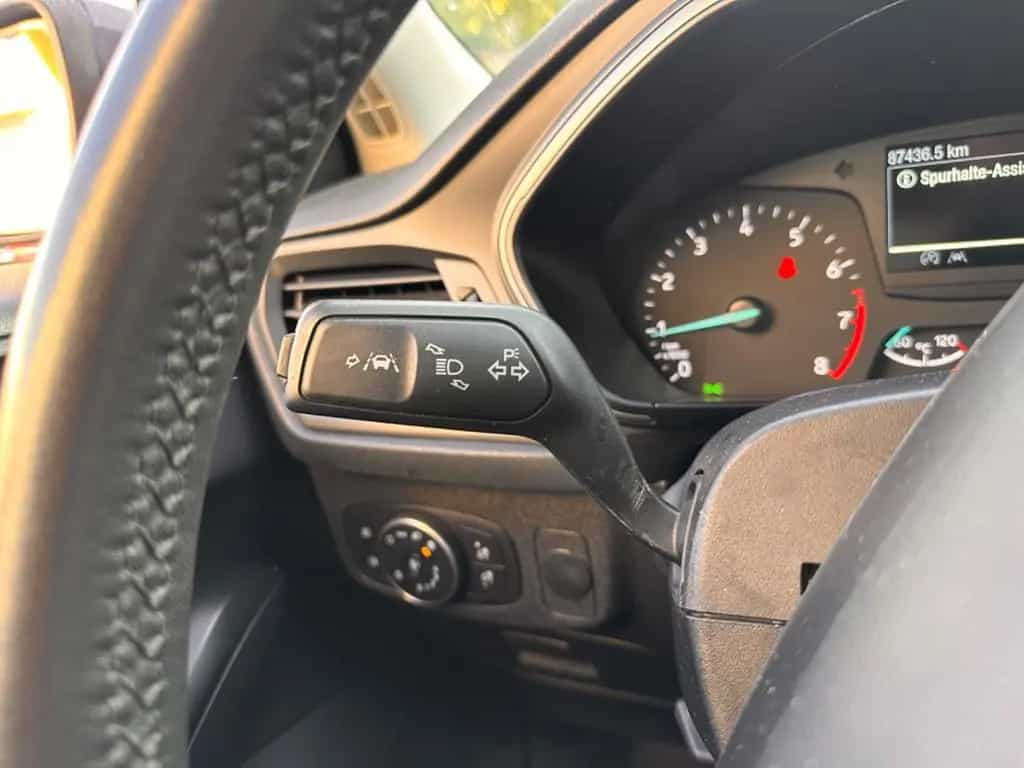 Ford Focus Turnier*AUTOMATIK*PDC*MFL*** 10/2018-photo-18
