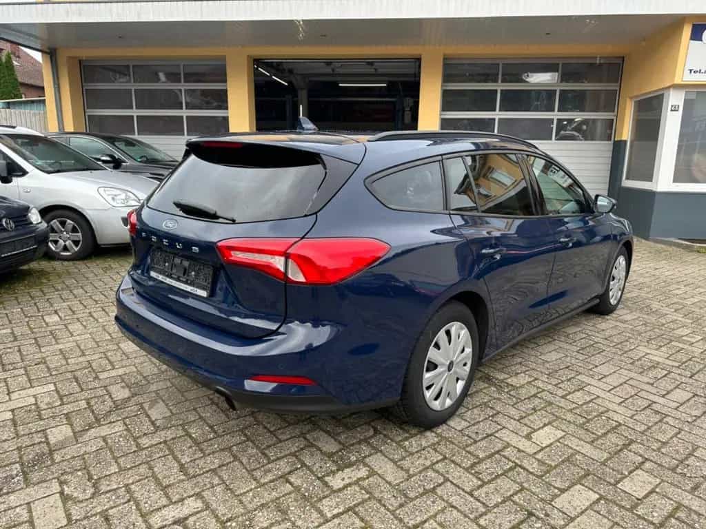 Ford Focus Turnier*AUTOMATIK*PDC*MFL*** 10/2018-photo-4