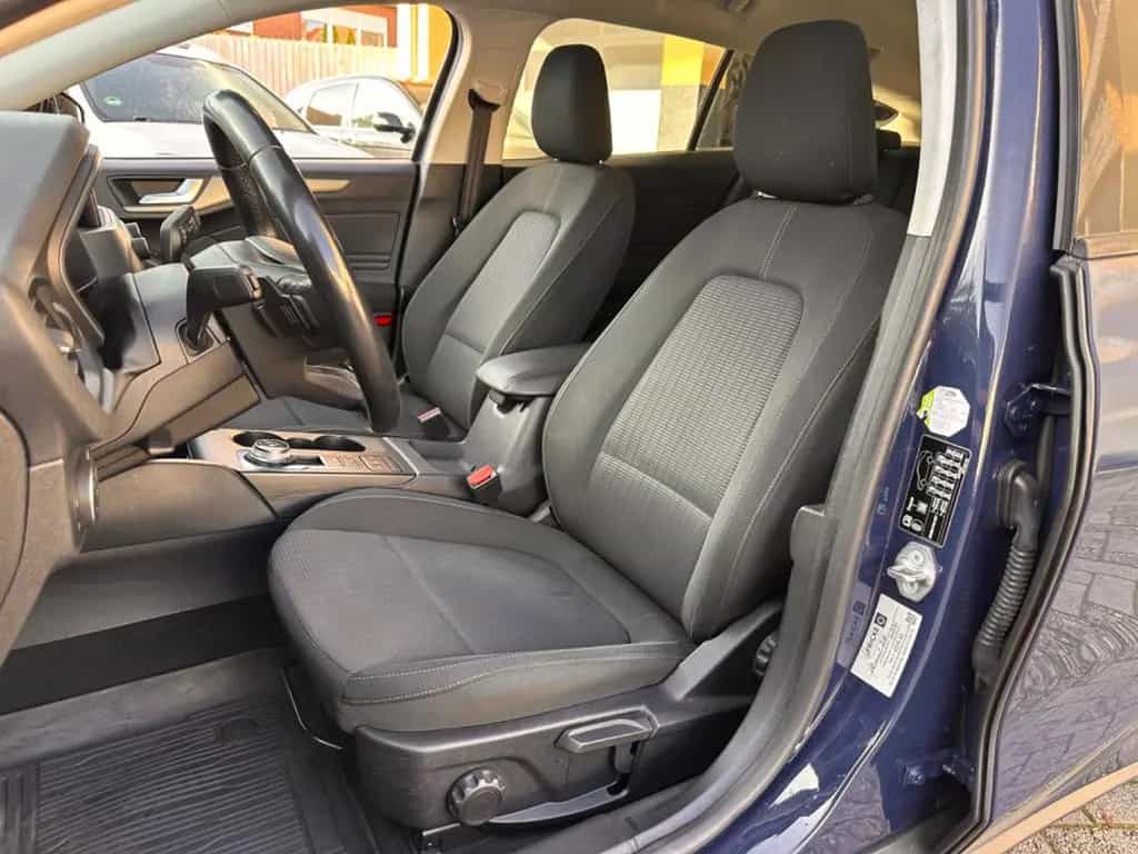 Ford Focus Turnier*AUTOMATIK*PDC*MFL*** 10/2018-photo-9