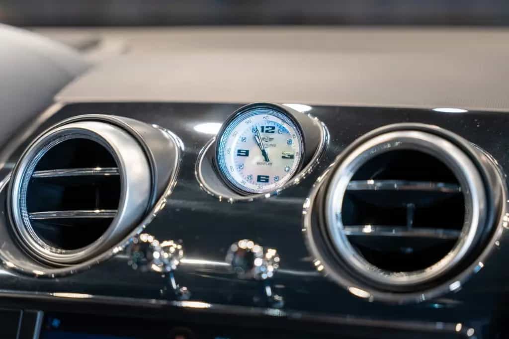 Bentley Bentayga 6.0 W12 Mulliner 4WD Autom. 08/2018-photo-10