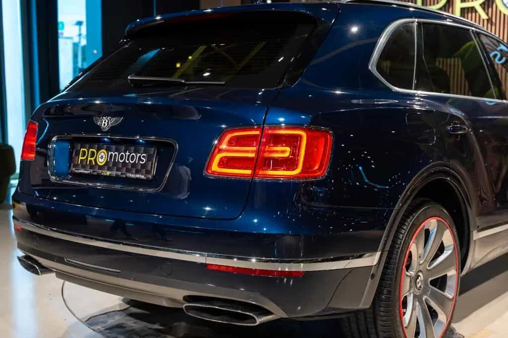 Bentley Bentayga 6.0 W12 Mulliner 4WD Autom. 08/2018-photo-27