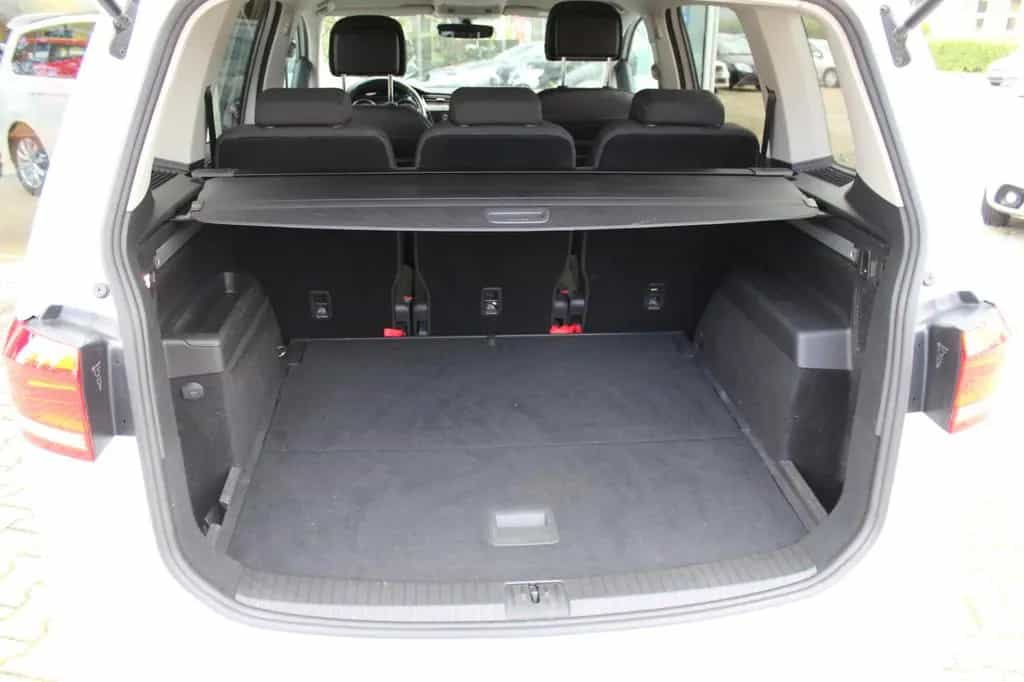 Volkswagen Touran 1.4l Highline + AHK 07/2018-photo-15