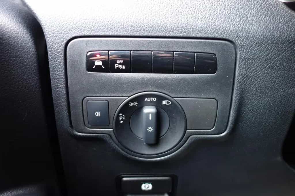 Mercedes-Benz Vito 01/2016-photo-23