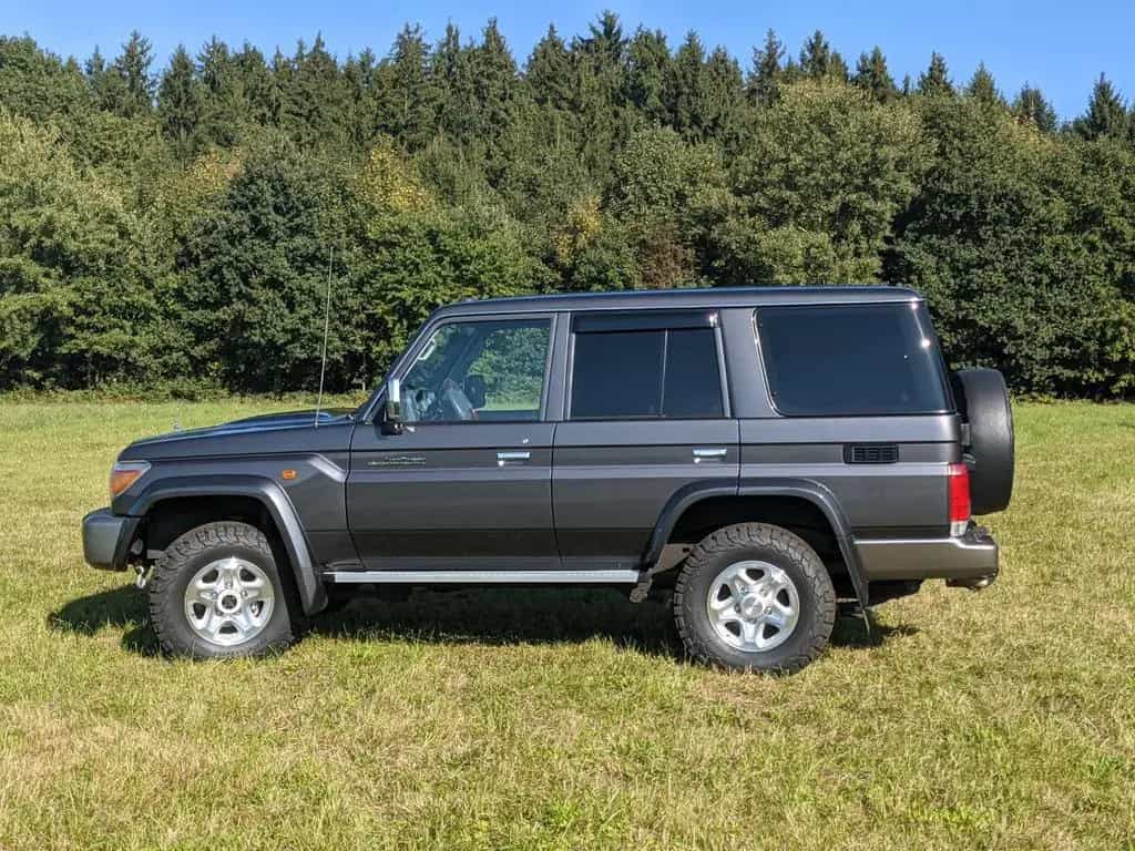 Toyota Land Cruiser GRJ 76 LX 07/2024-photo-14