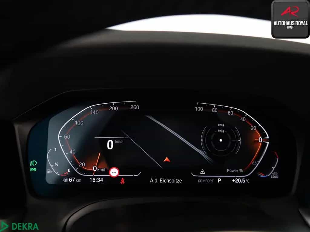 BMW 330 i T M SPORT SHADOW LASER,HUD,KAMERA,KEYLESS 09/2022-photo-14
